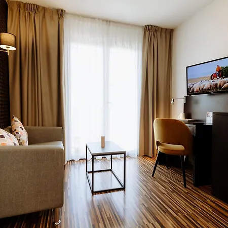 Zenitude Hotel-residences Le Parc De L'escale 3*